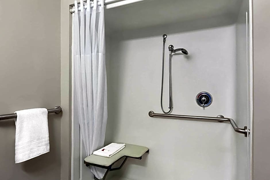 Microtel Inn & Suites By Wyndham Tifton
