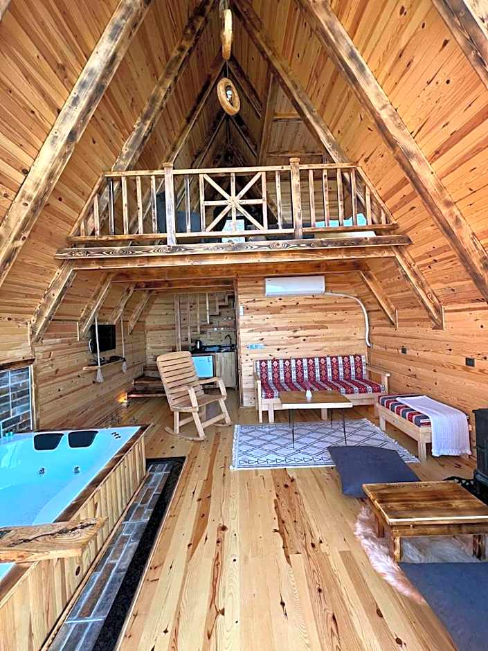 Mavera Suit Bungalow