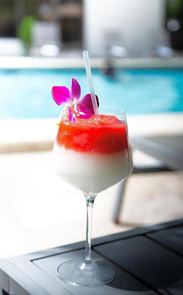 Regency Miami Airport by Sonesta