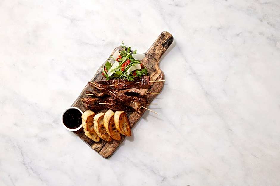 EVEN Hotel Pittsburgh Downtown by IHG