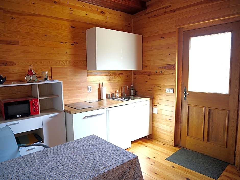 La Salvetat - Studios de vacances - Les Tables Aux Vaches