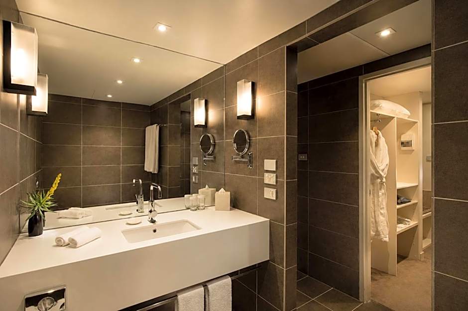 Amora Hotel Adelaide