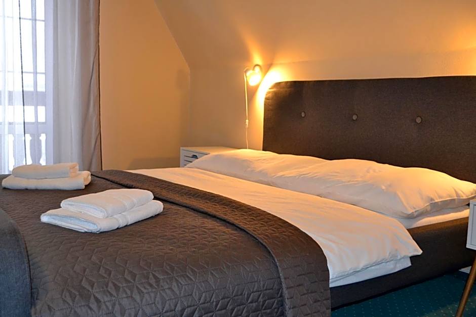 Greenwood hotel