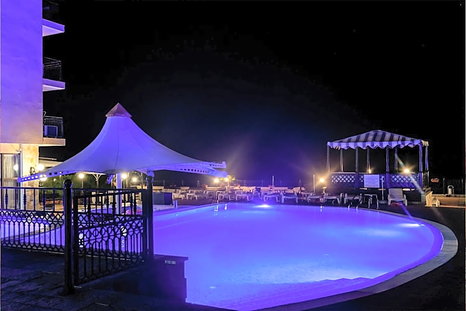 Tiva del Mar Beach Hotel
