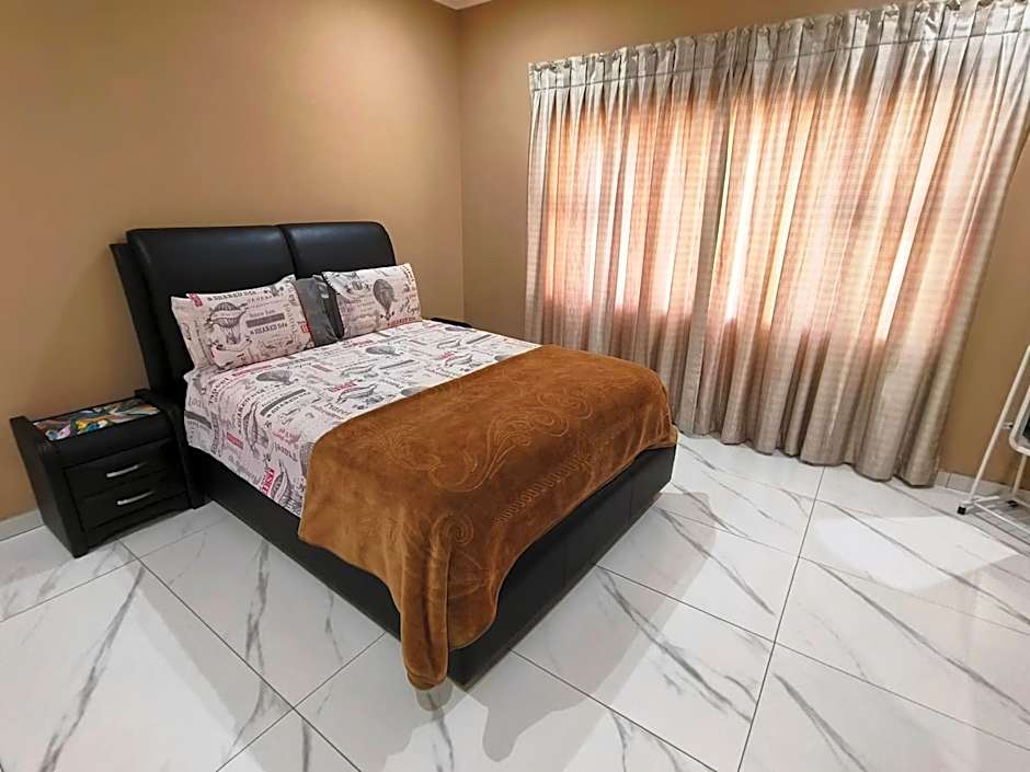Parys In town Guest lodge and Conference Center