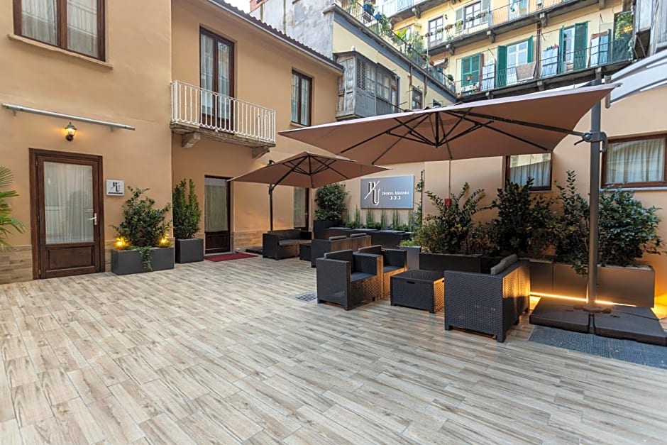 Hotel Urbani