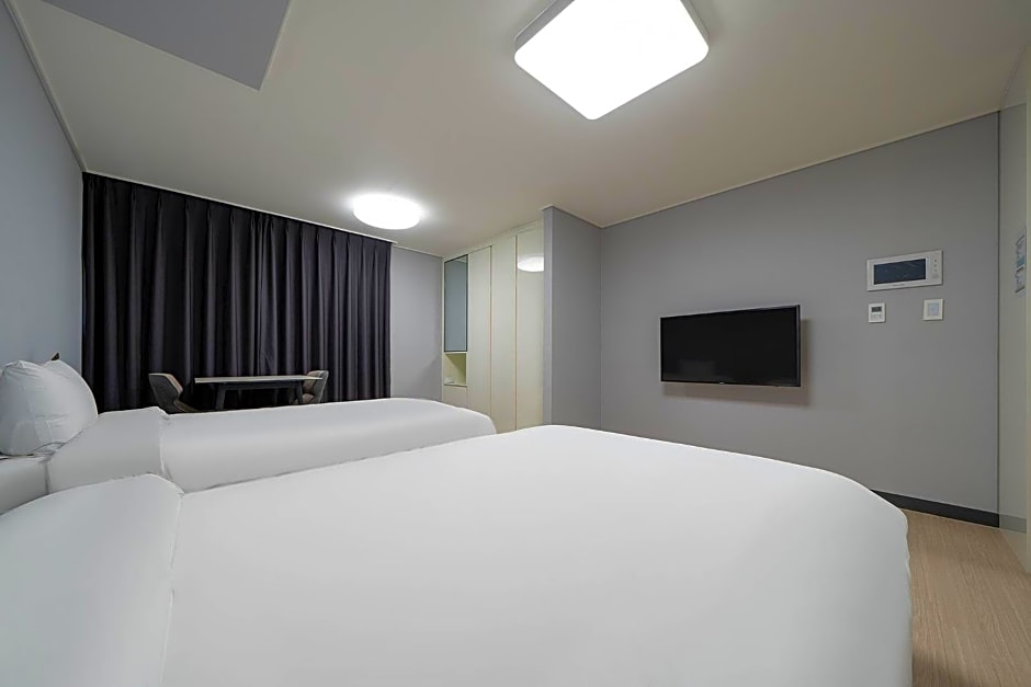 Myeongga Ubleth Hotel