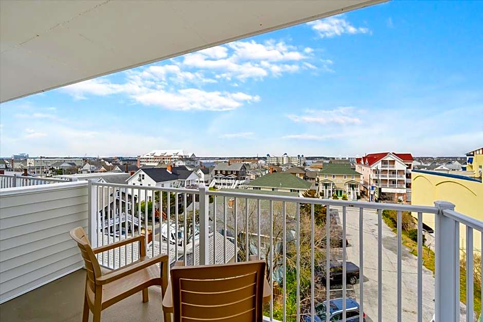 Monte Carlo Boardwalk / Oceanfront Ocean City