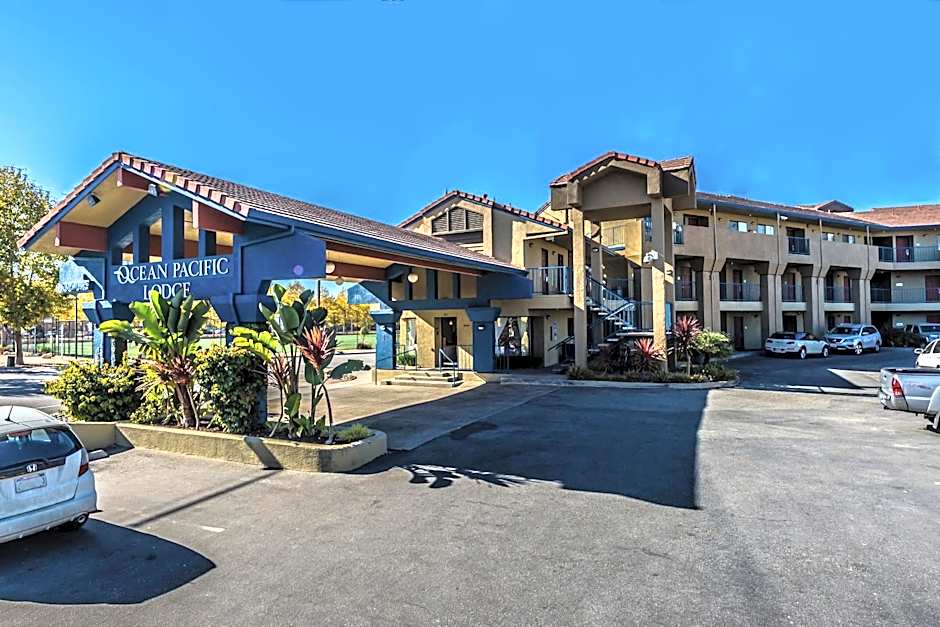 Ocean Pacific Lodge