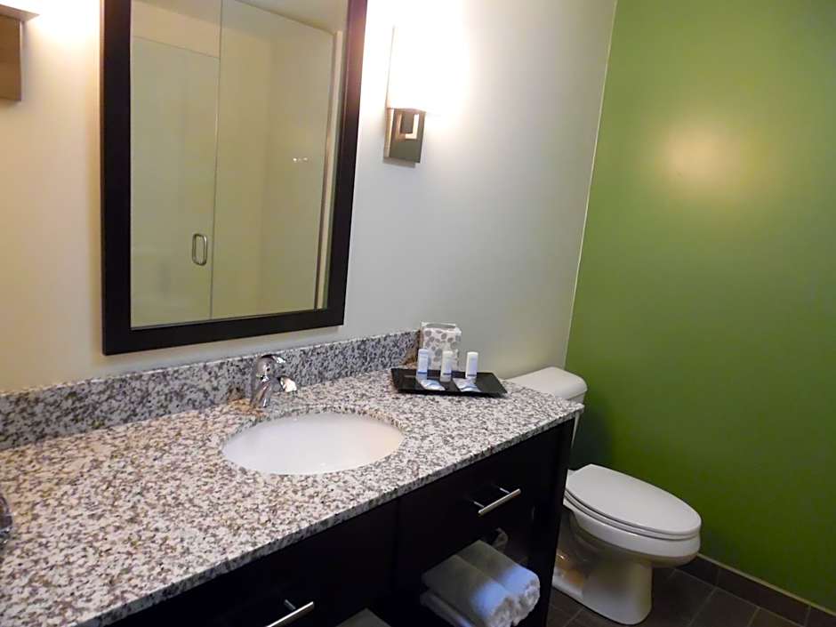 Sleep Inn & Suites Syracuse Airport