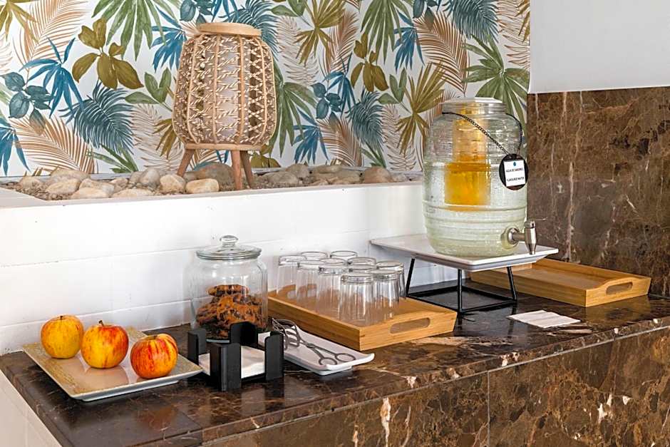 Aluasun Lago Rojo - Adults recommended