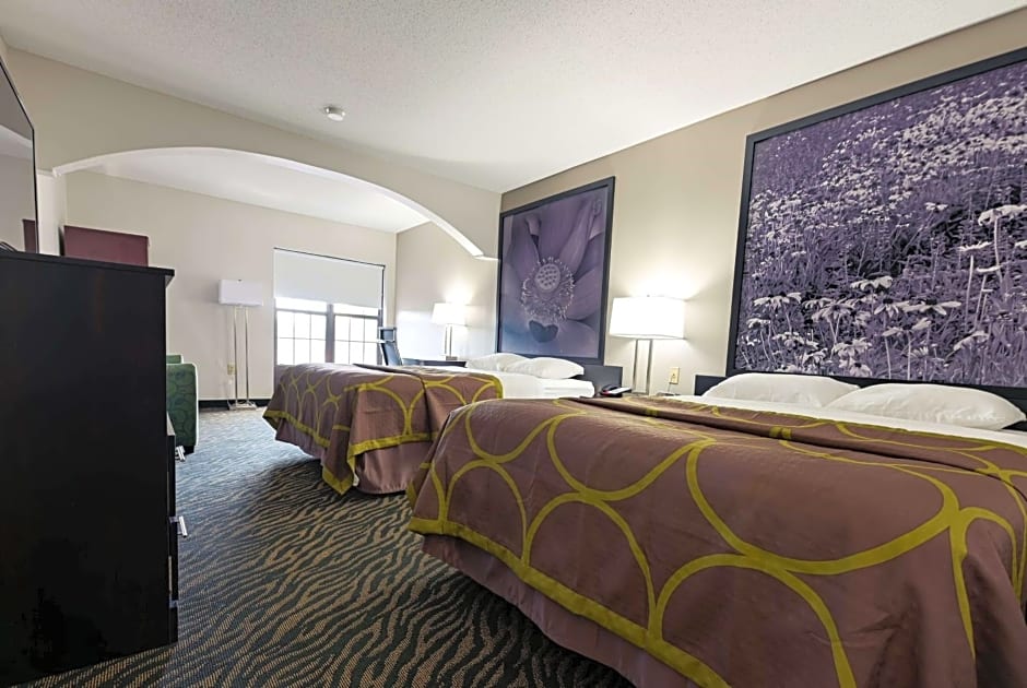 Super 8 by Wyndham High Point/Greensboro