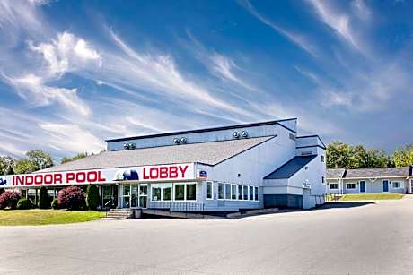 Howard Johnson by Wyndham Woodstock NB