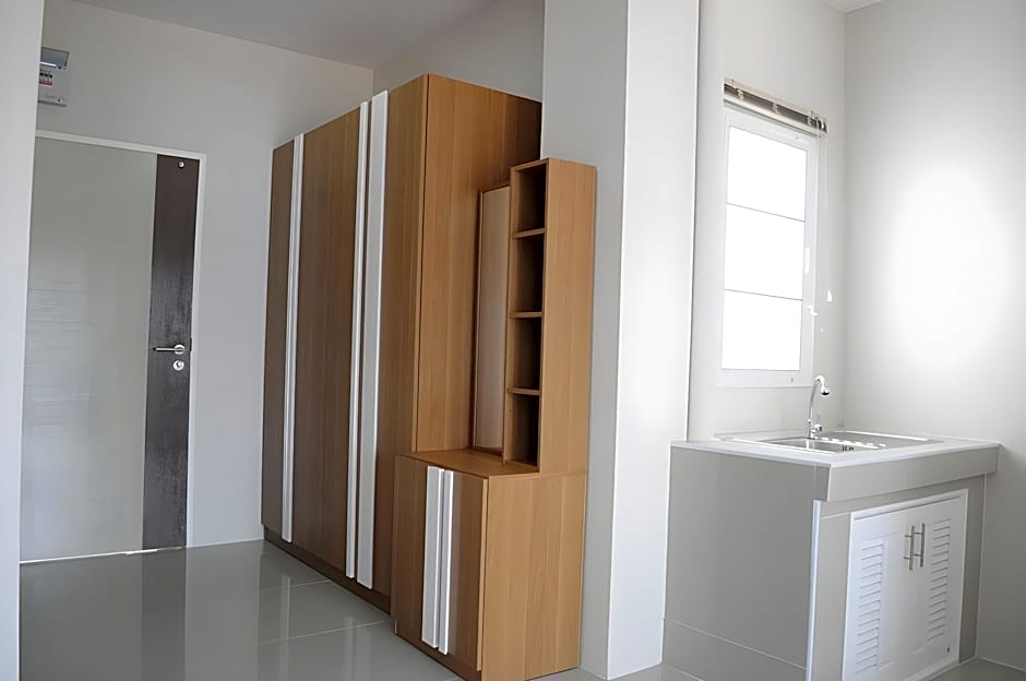 Paru Ville (service apartment)