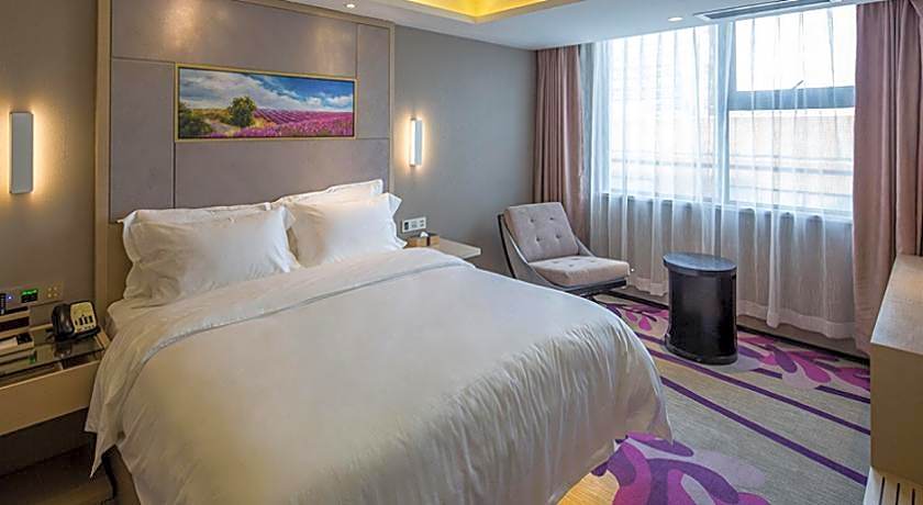 Lavande Hotel Shenzhen Baoan Haiya Binfen City Branch