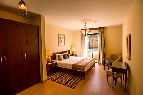 Two Bedrooms Duplex Suite Pool/Lagoon View