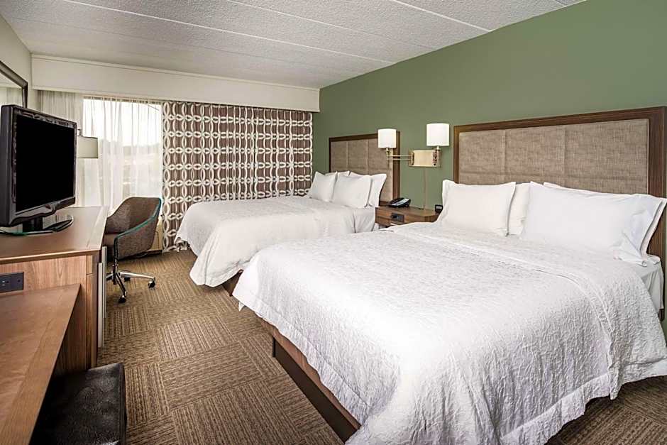 Foto 1 de 4 de 2 Queen Beds