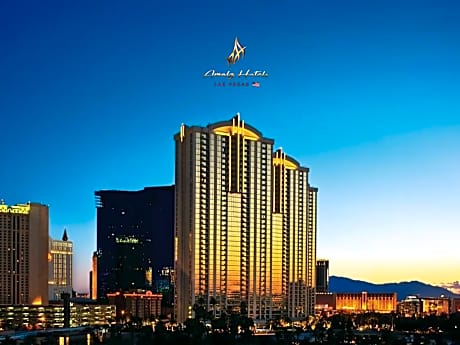 Amalz 2 Bedroom 3 Bathroom Balcony Suites at MGM Signature !