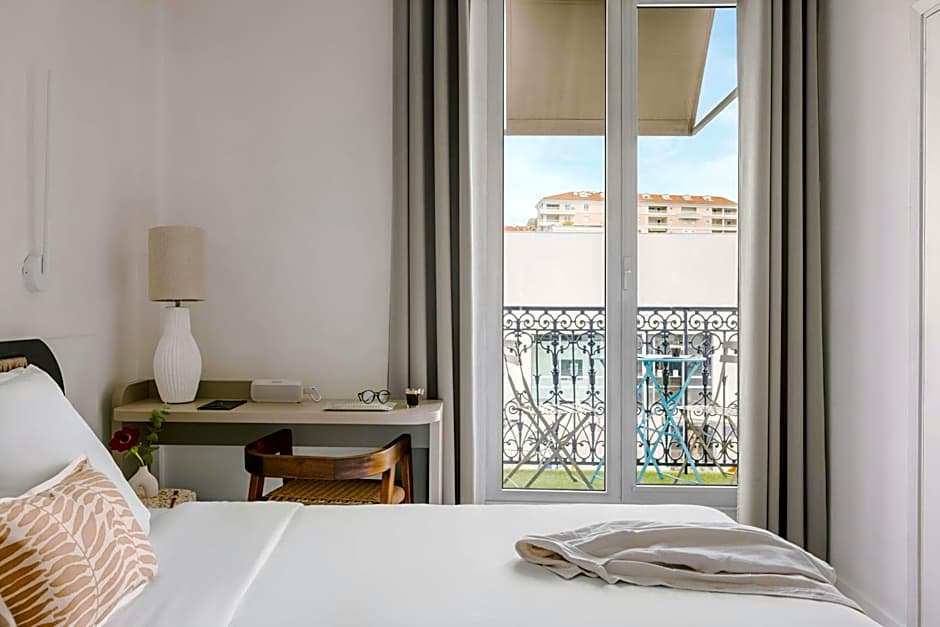 Lumière Hotel Centre Ville