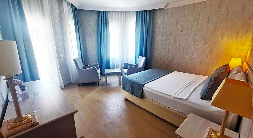 X Life Hotel Sarıgerme 15 - Adult Hotel