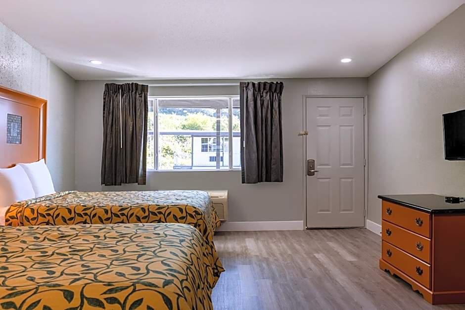 Motel 6 - Aberdeen, WA