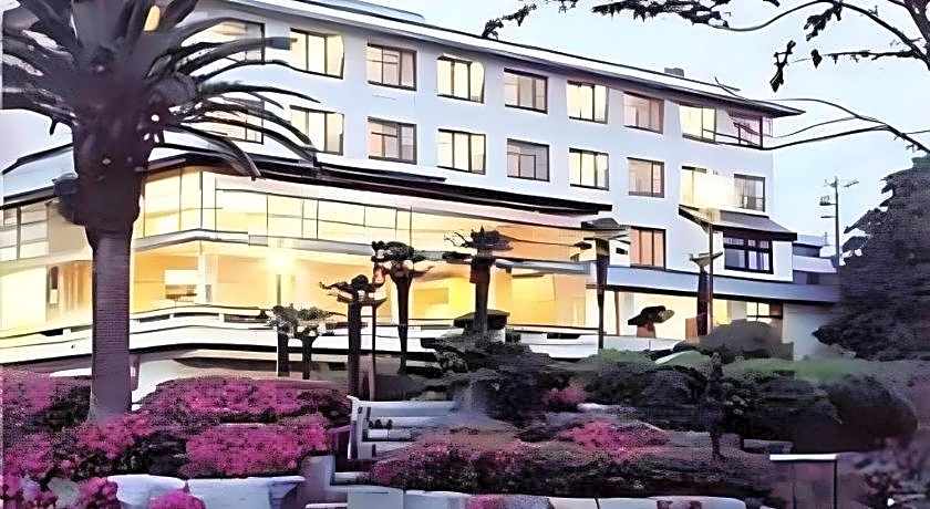 Tomoyama Kanko Hotel