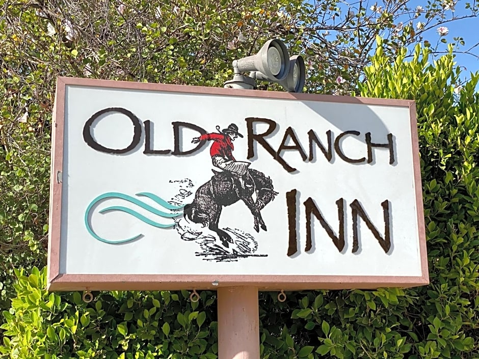 Old Ranch Inn - Adults Only 21 & Up