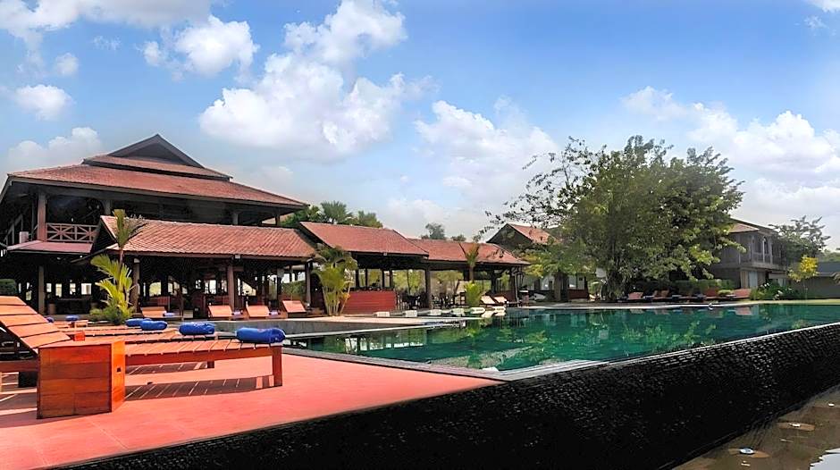 Lisha Grand Hotel