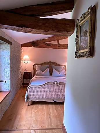 Deluxe Double Room with Shower