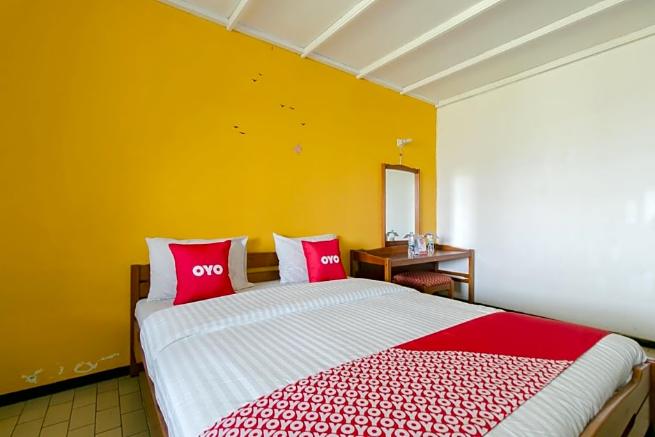 OYO 1996 Koneng Hotel