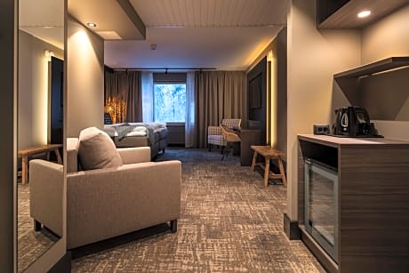 Mystique De Luxe premium with Sauna