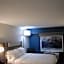 Holiday Inn Express & Suites Donegal By IHG