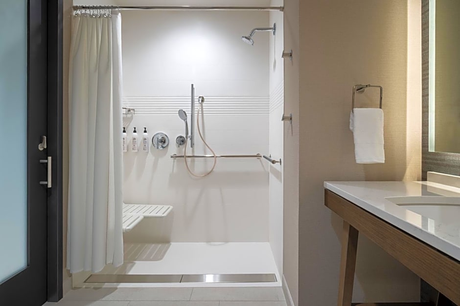 Delta Hotels by Marriott Wichita Falls Convention Center