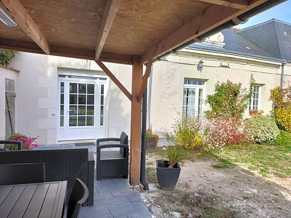 Le clos des augers, chambres d'hôtes et roulotte