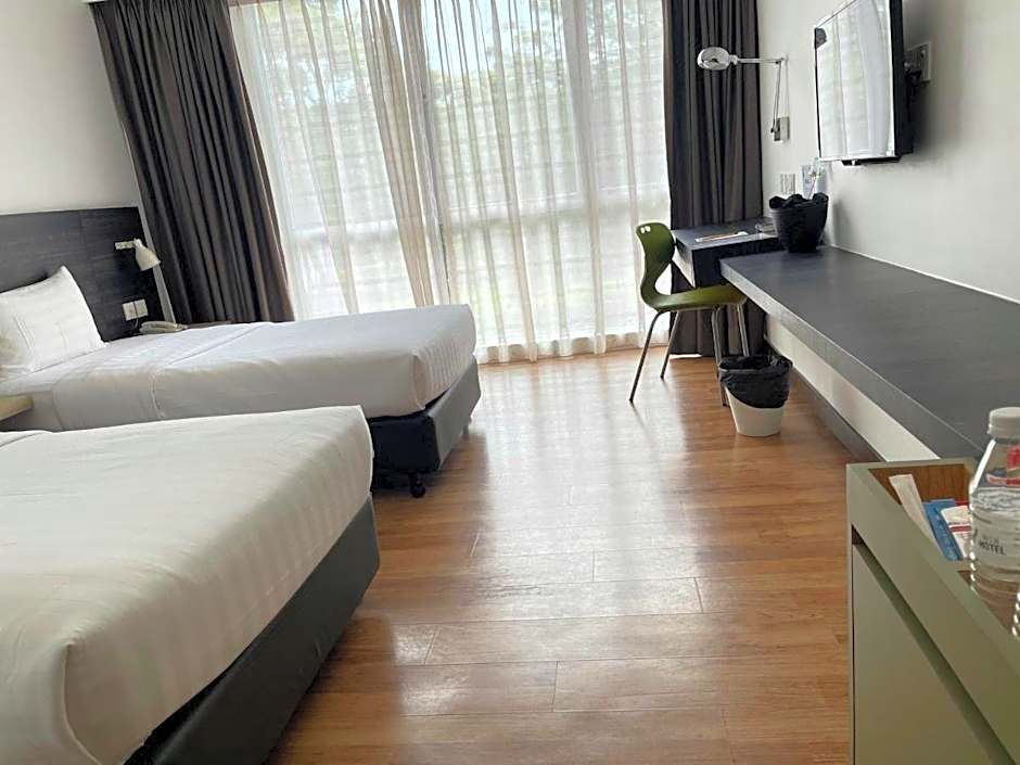 Win Hotel
