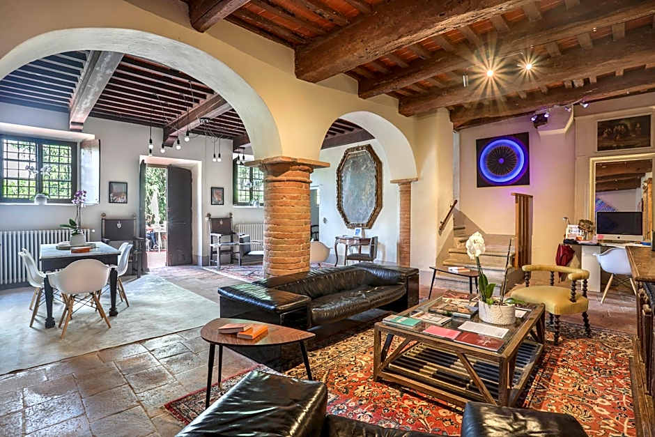 Villa Sardi Small Luxury boutique Hotel