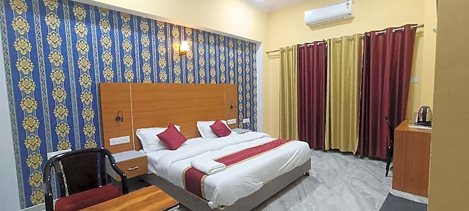 Hotel The Pushpak Inn