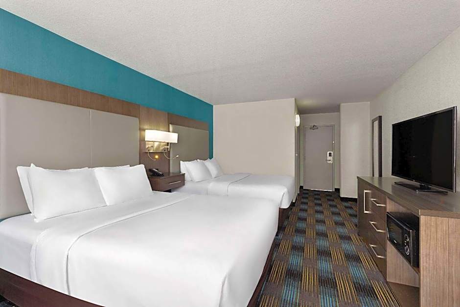 Wingate by Wyndham Kansas City