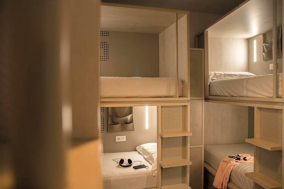 room00 Salvador Hostel