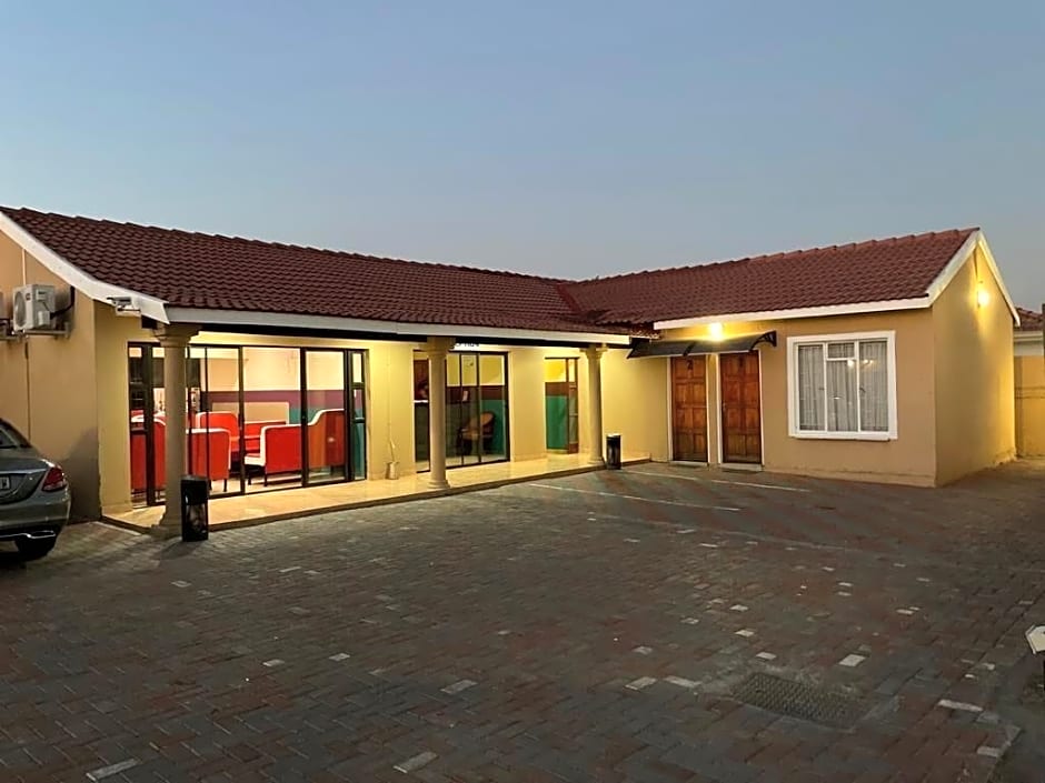 Pale Bohemia Bed And Breakfast