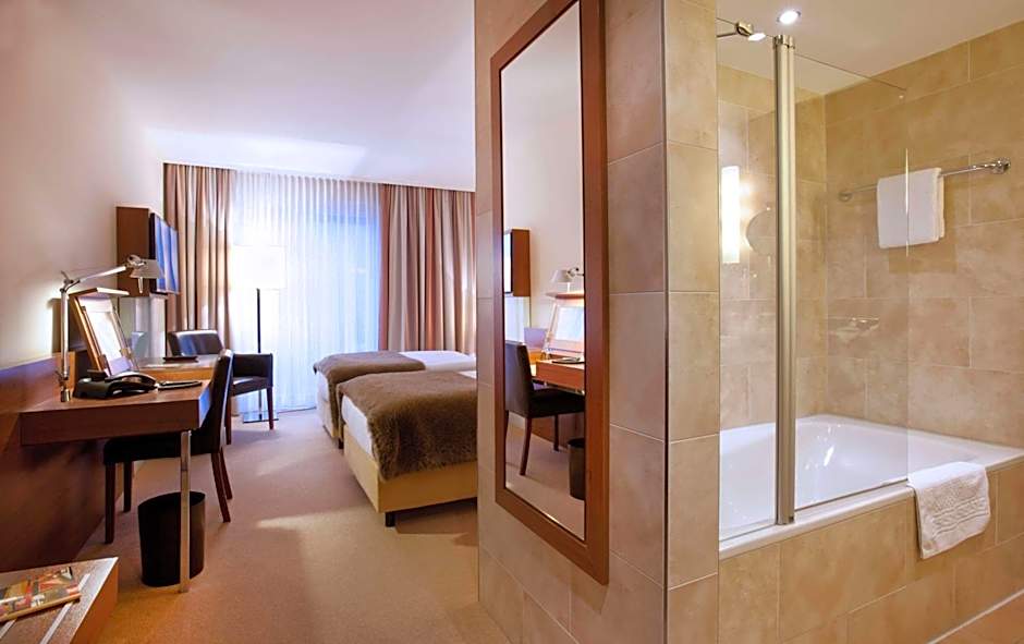 Lindner Hotel Hamburg Am Michel, part of JdV by Hyatt