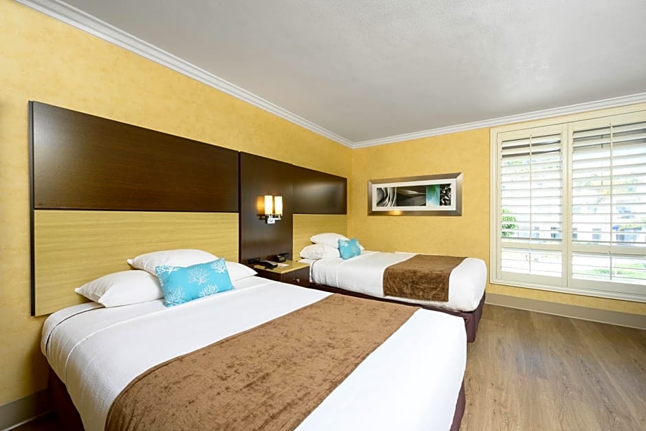 Little Inn By The Bay Newport Beach Hotel