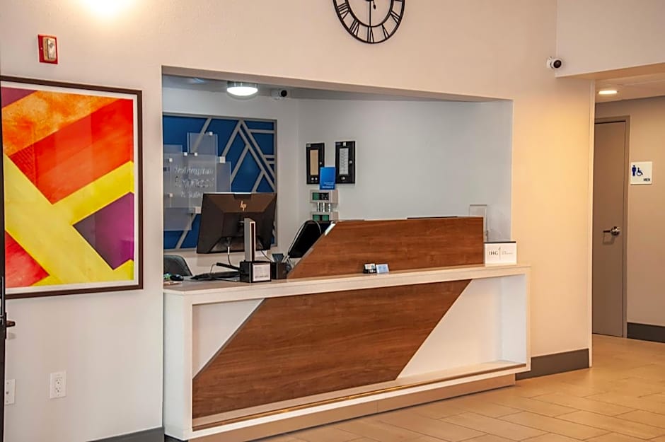 Holiday Inn Express Tucson-Airport by IHG