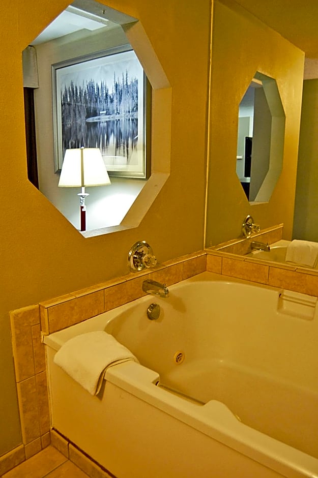Best Western Plus Pioneer Park Inn