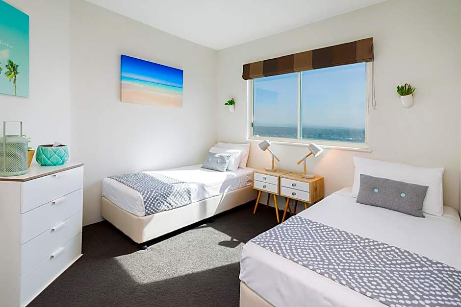 Photo 1 of 15 of Penthouse Apartment