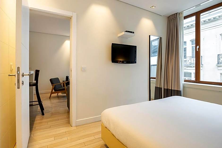 B-Aparthotels Grand Place