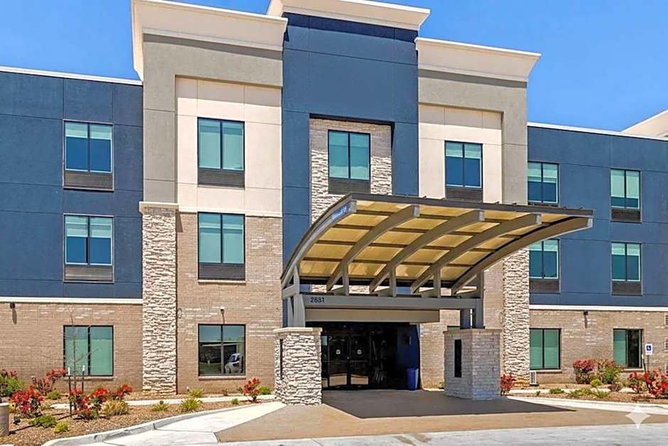 Holiday Inn Express & Suites Choctaw - Oklahoma City East By IHG