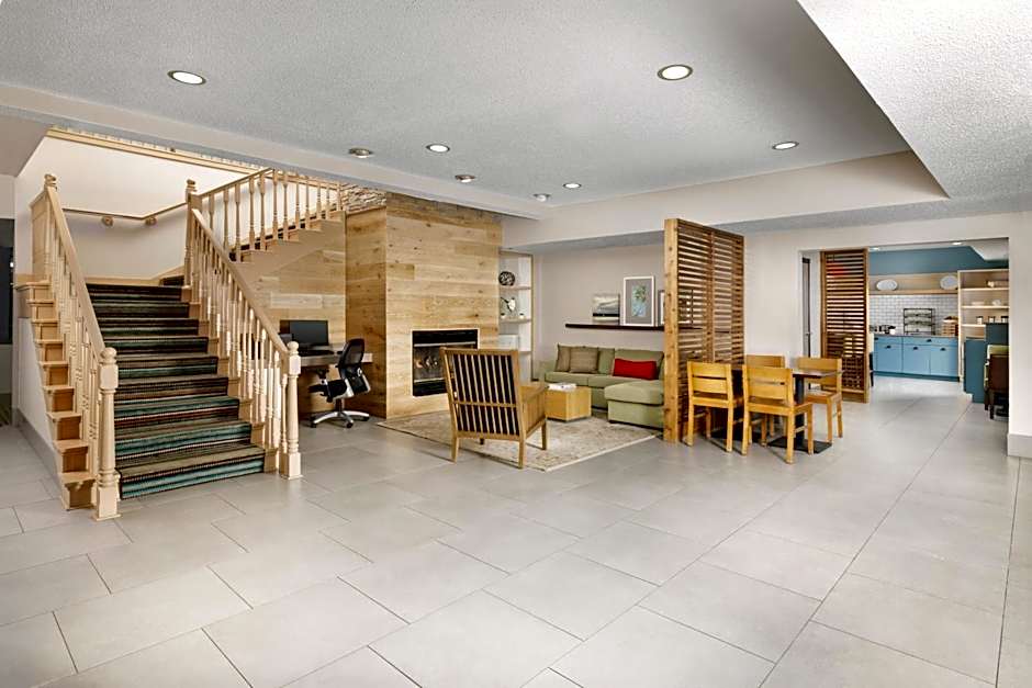 Country Inn & Suites by Radisson, Springfield, OH