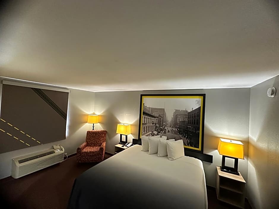 Super 8 by Wyndham Fort Scott
