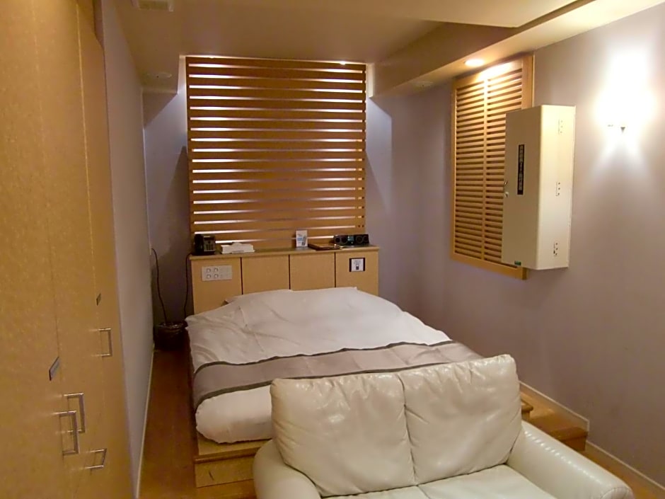 Hotel Rplus